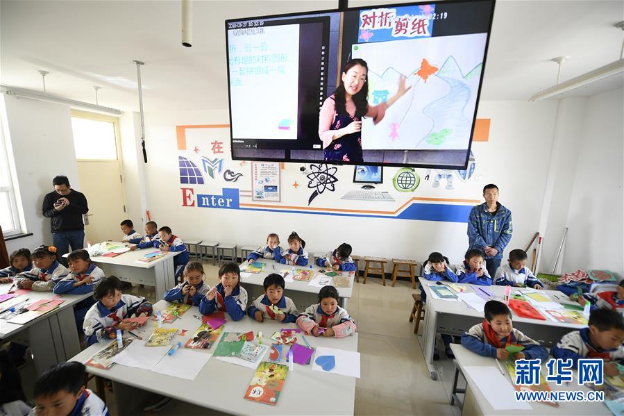 (新華全媒頭條·百萬大移民·圖文互動)(11)從大山深處到大河之畔——寧夏持續(xù)移民百萬“拔窮根”啟示