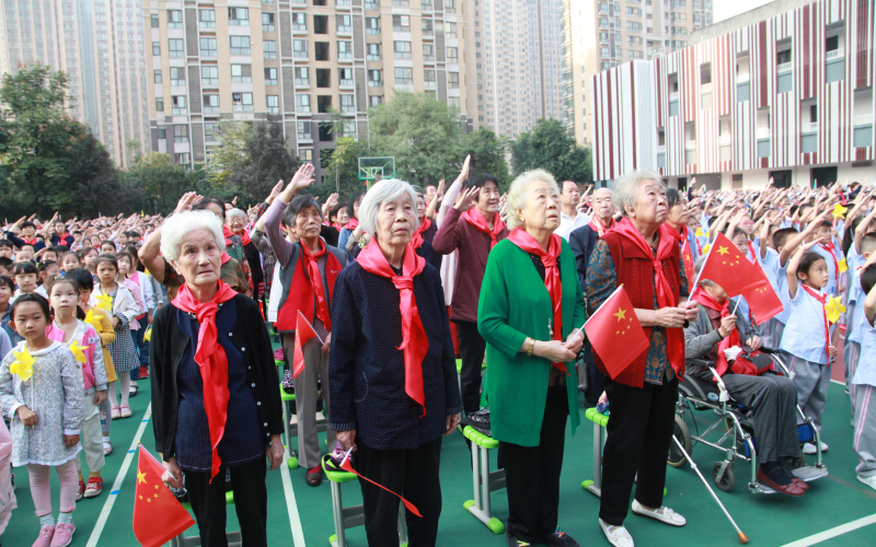 百年流變傳承愛與擔(dān)當