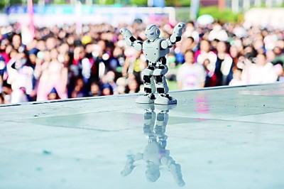 激勵(lì)創(chuàng)新，樹(shù)立“強(qiáng)國(guó)有我”鴻鵠志